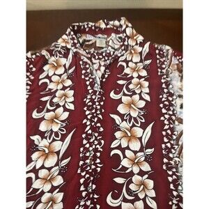 Untied SZ Lg Tall Short Sleeve Hawaiian Shirt